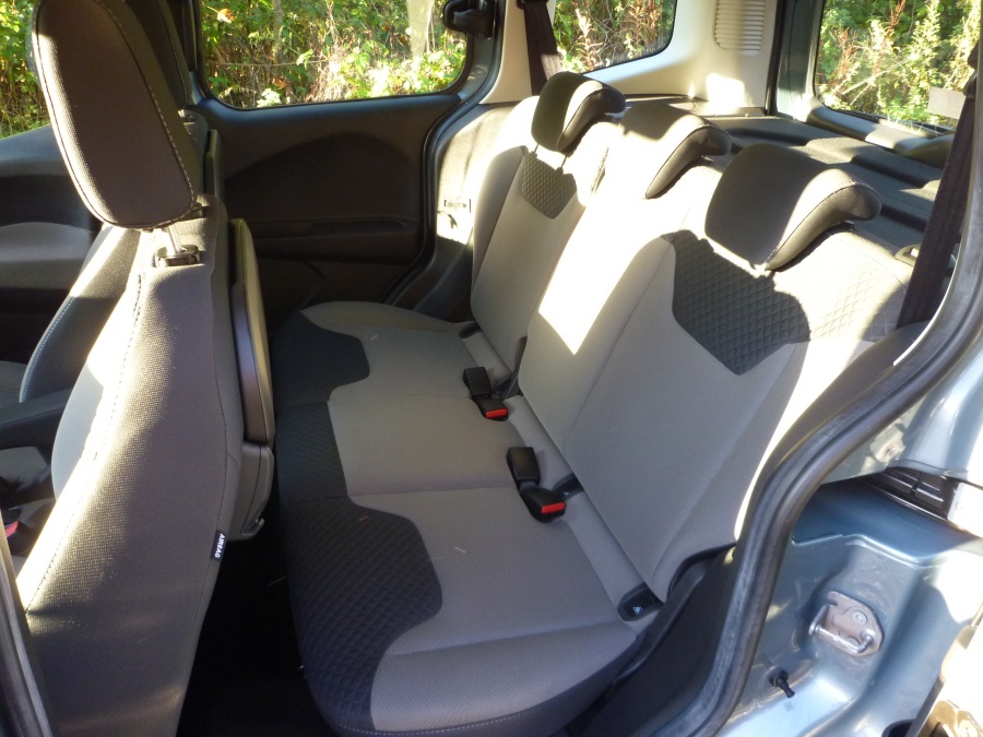 Courier Zetec 1.5 TDCi