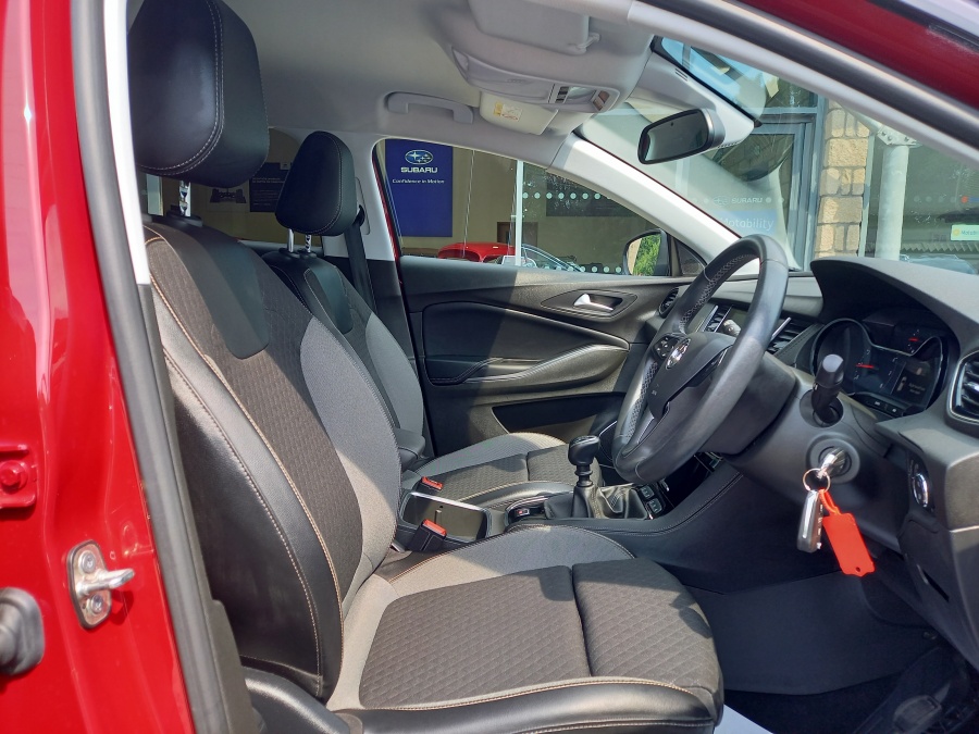 2020 Vauxhall Grandland X thumbnail 14