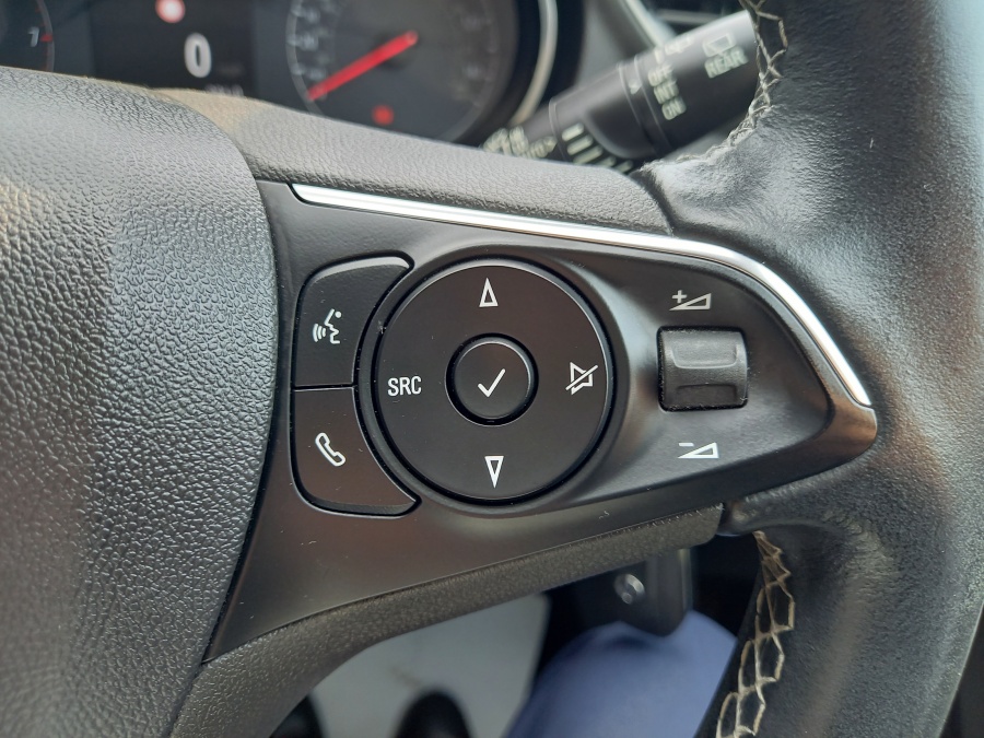 2020 Vauxhall Grandland X thumbnail 22